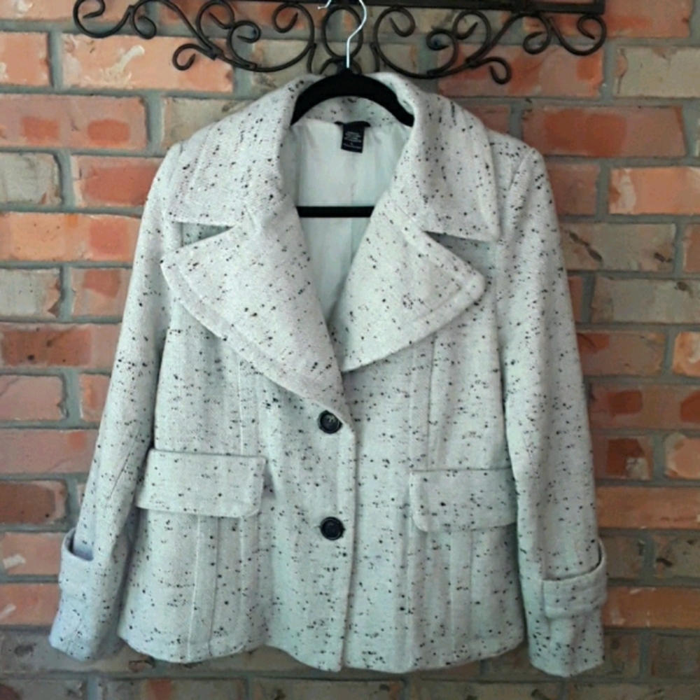 Robert Louis women's jacket wool blend jacket.